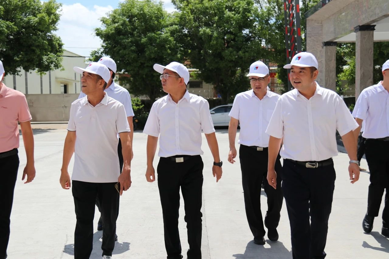 护航庄闲和游戏科技二期厂房项目建设！区政府开展项目建设督导工作